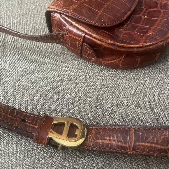 Aigner Dark Brown Croc Embossed Leather Logo Flap Crossbody Bag - Picture 6 of 8